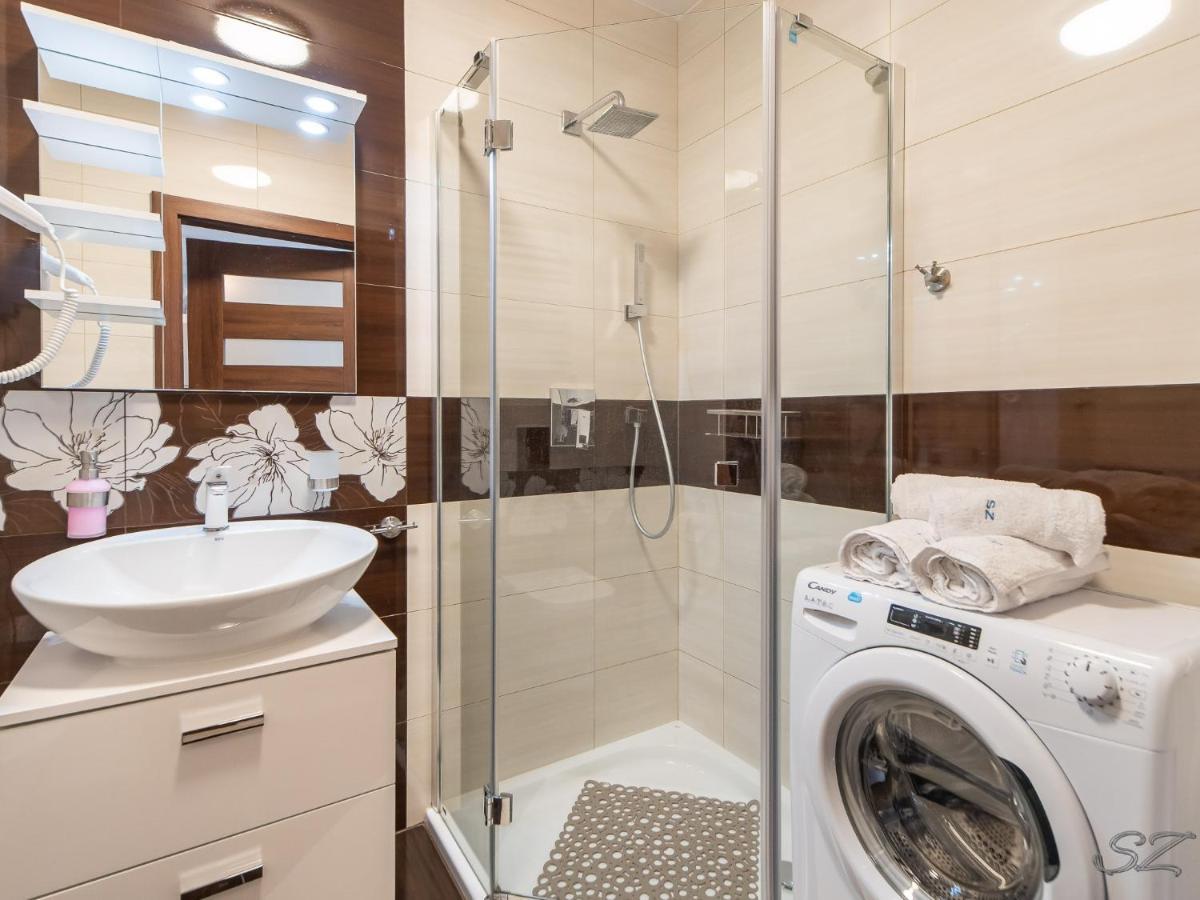 Apartment Blizej Morza 102 Z Prywatnym Garazem I Rowerami W Cenie Kolobrzeg